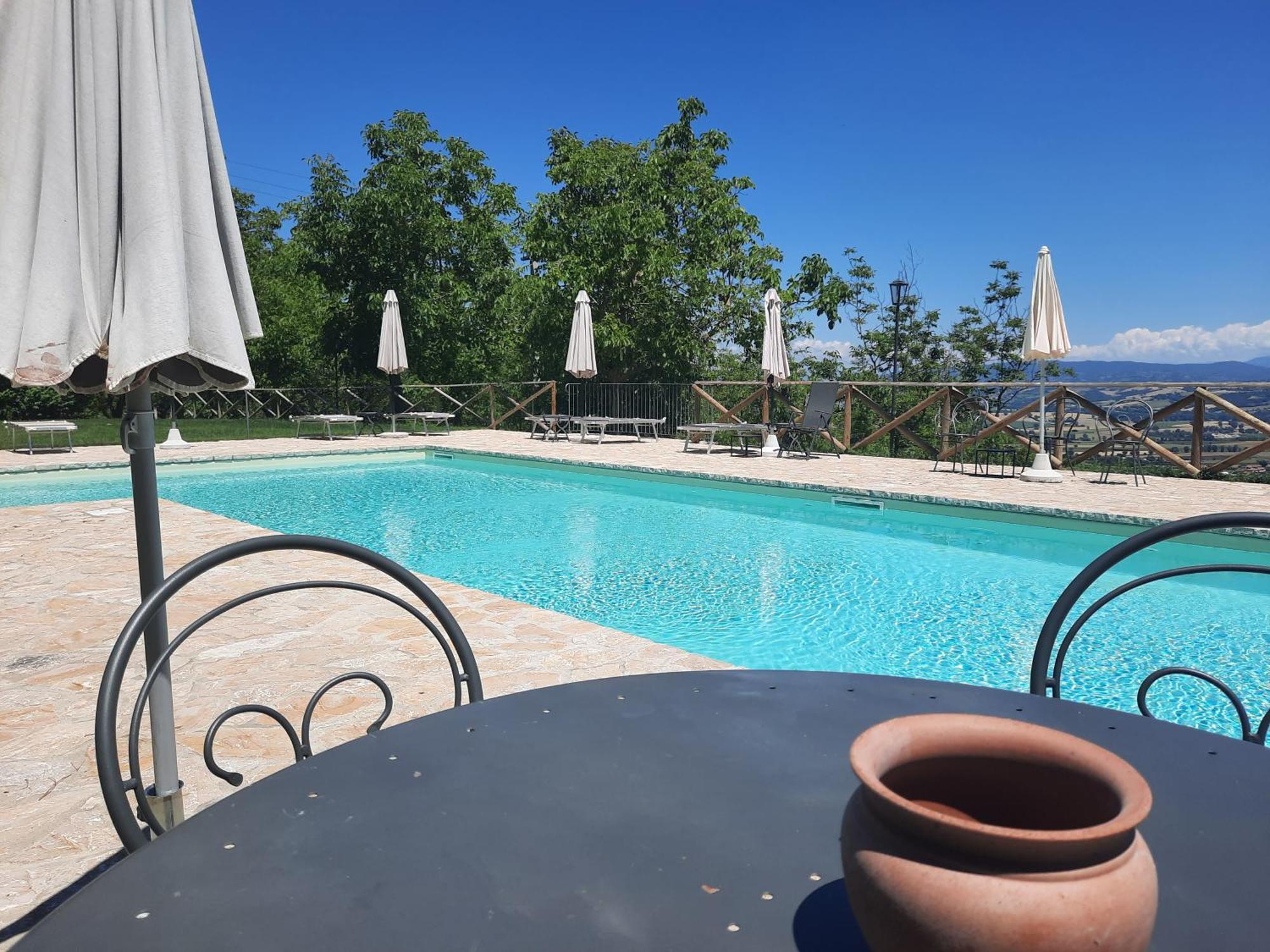Agriturismo Tenuta Conti Faina Fratta Todina Exteriér fotografie
