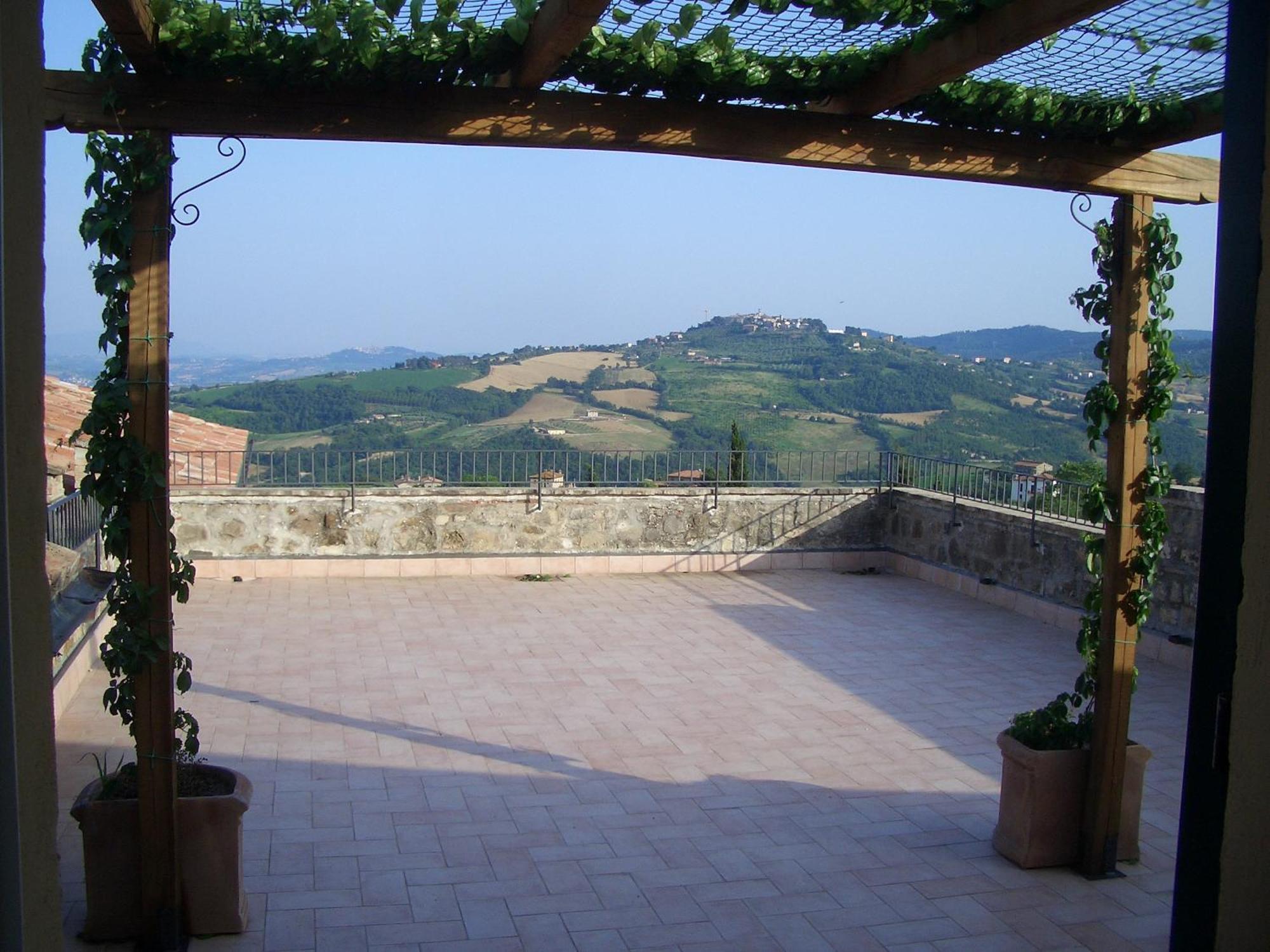 Agriturismo Tenuta Conti Faina Fratta Todina Exteriér fotografie