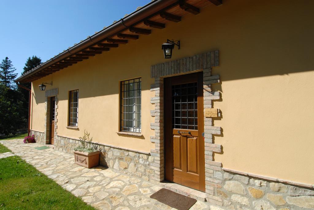 Agriturismo Tenuta Conti Faina Fratta Todina Pokoj fotografie