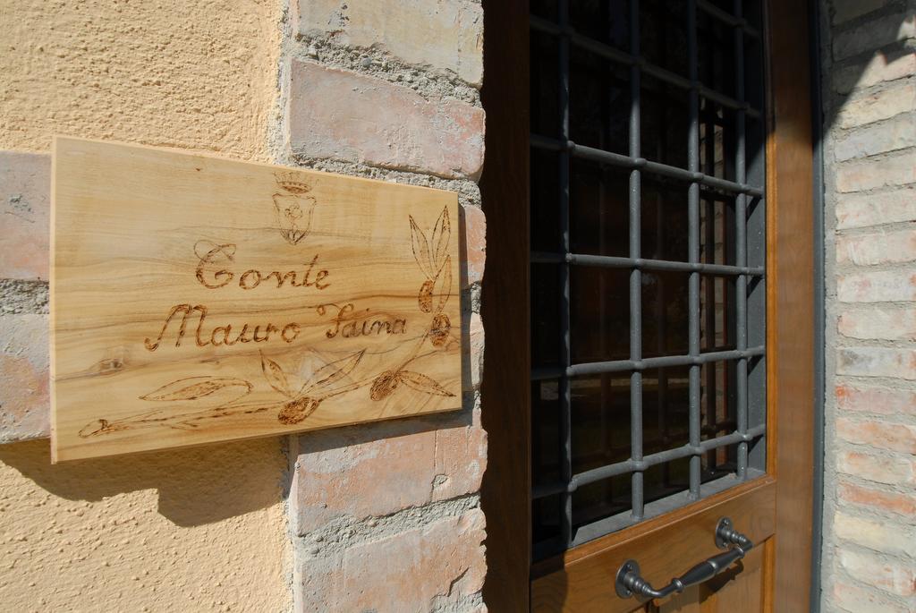 Agriturismo Tenuta Conti Faina Fratta Todina Pokoj fotografie