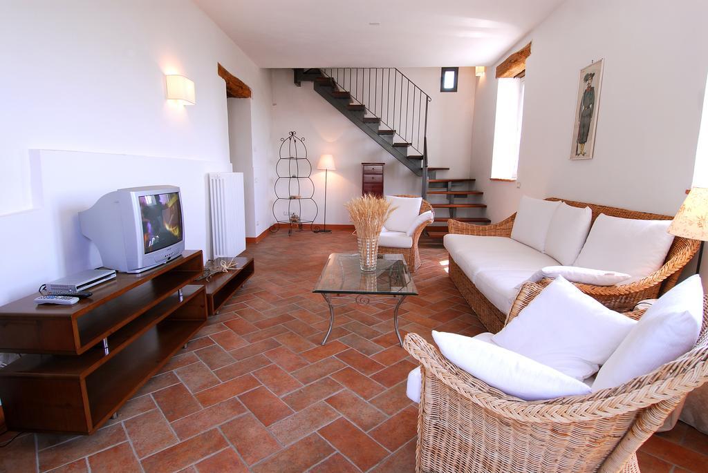 Agriturismo Tenuta Conti Faina Fratta Todina Pokoj fotografie